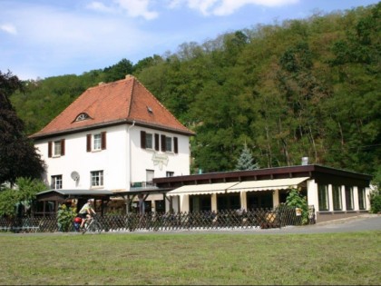 照片: Weinstube 1. Weinkoenigin